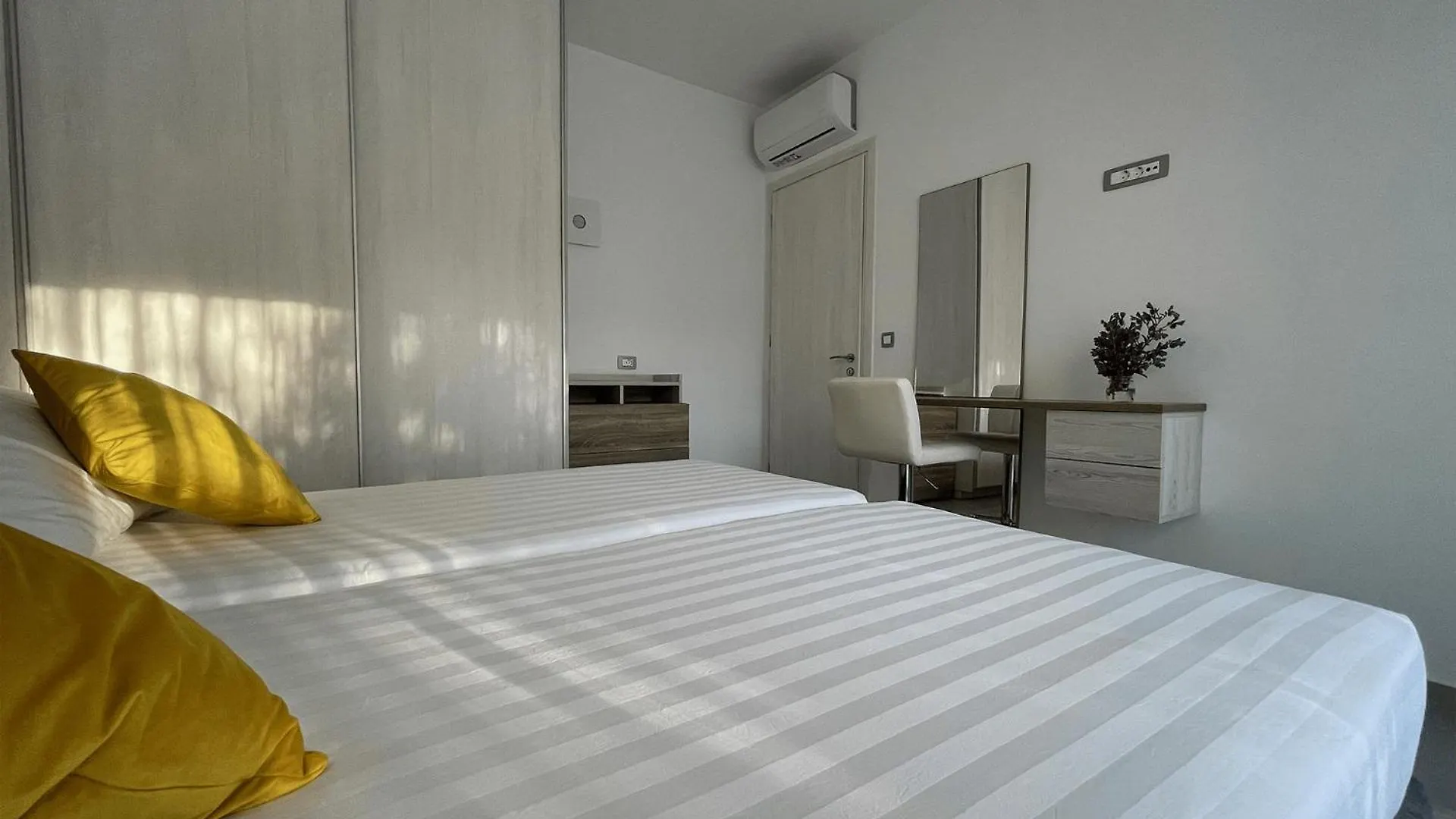 Magic Kefalonia Villa Spartia  Aparthotel